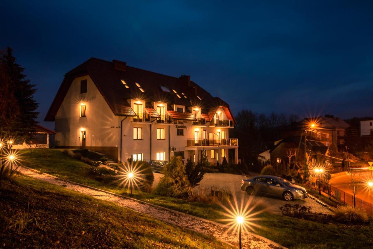Hotel Kasztelan Добчице Экстерьер фото