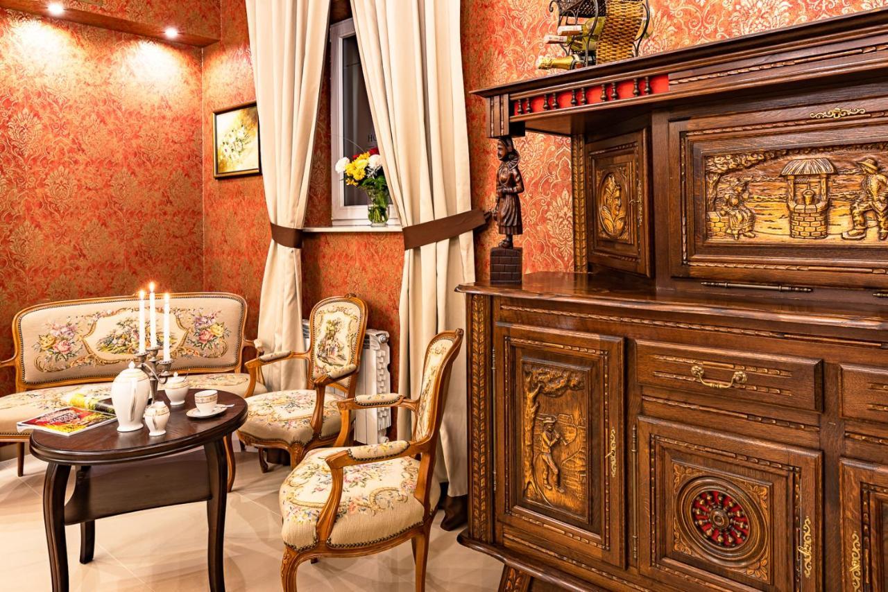 Hotel Kasztelan Добчице Экстерьер фото