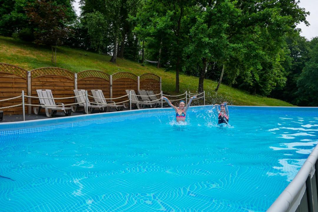 Hotel Kasztelan Добчице Экстерьер фото